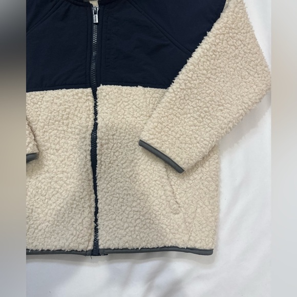 Cozy full-zip Sherpa hooded jacket - Picture 3 of 9